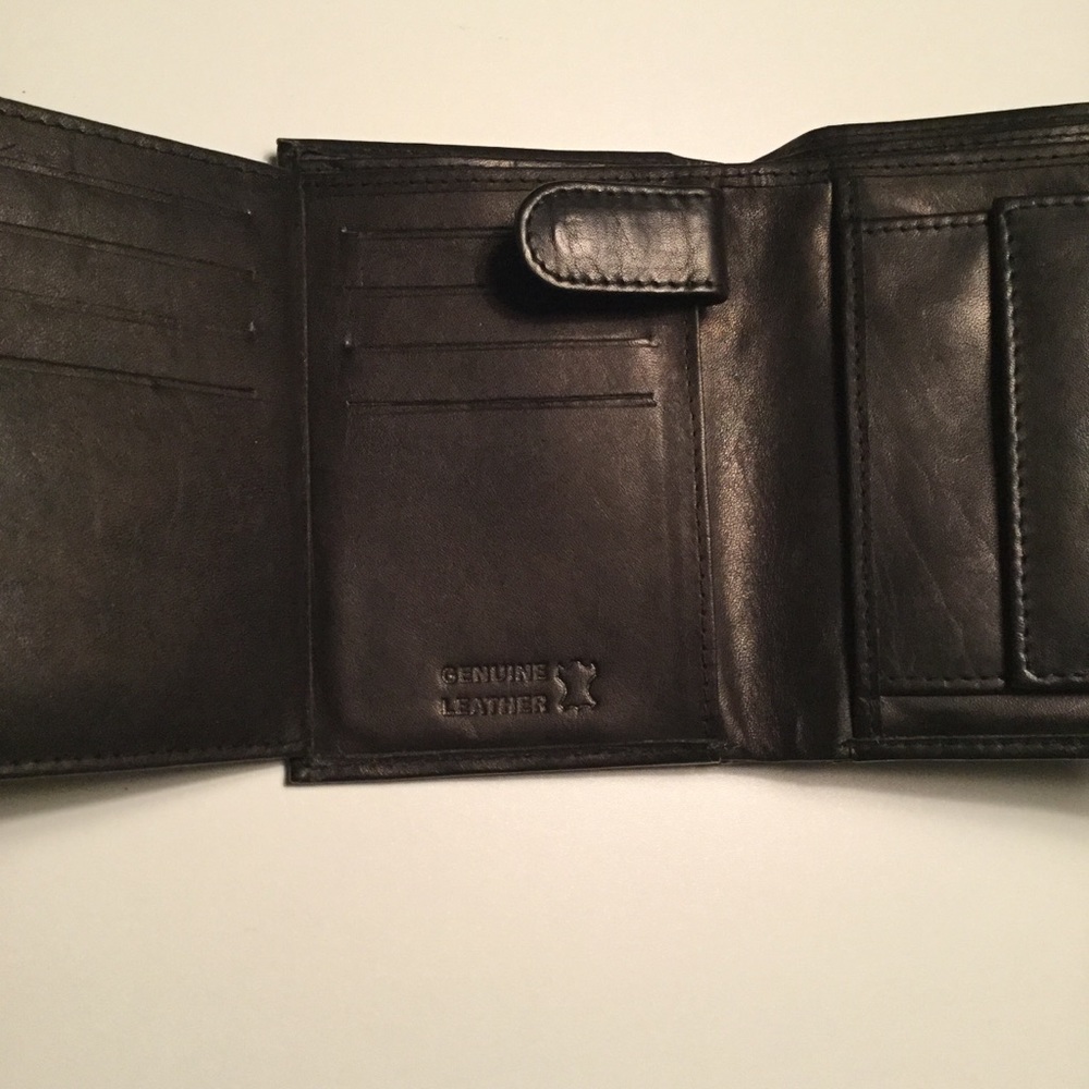 Wallet - Picture 5 of 7